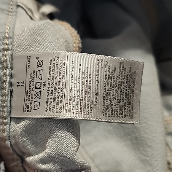 Old Navy girls size 14 ballerina jean short - Picture 4 of 4